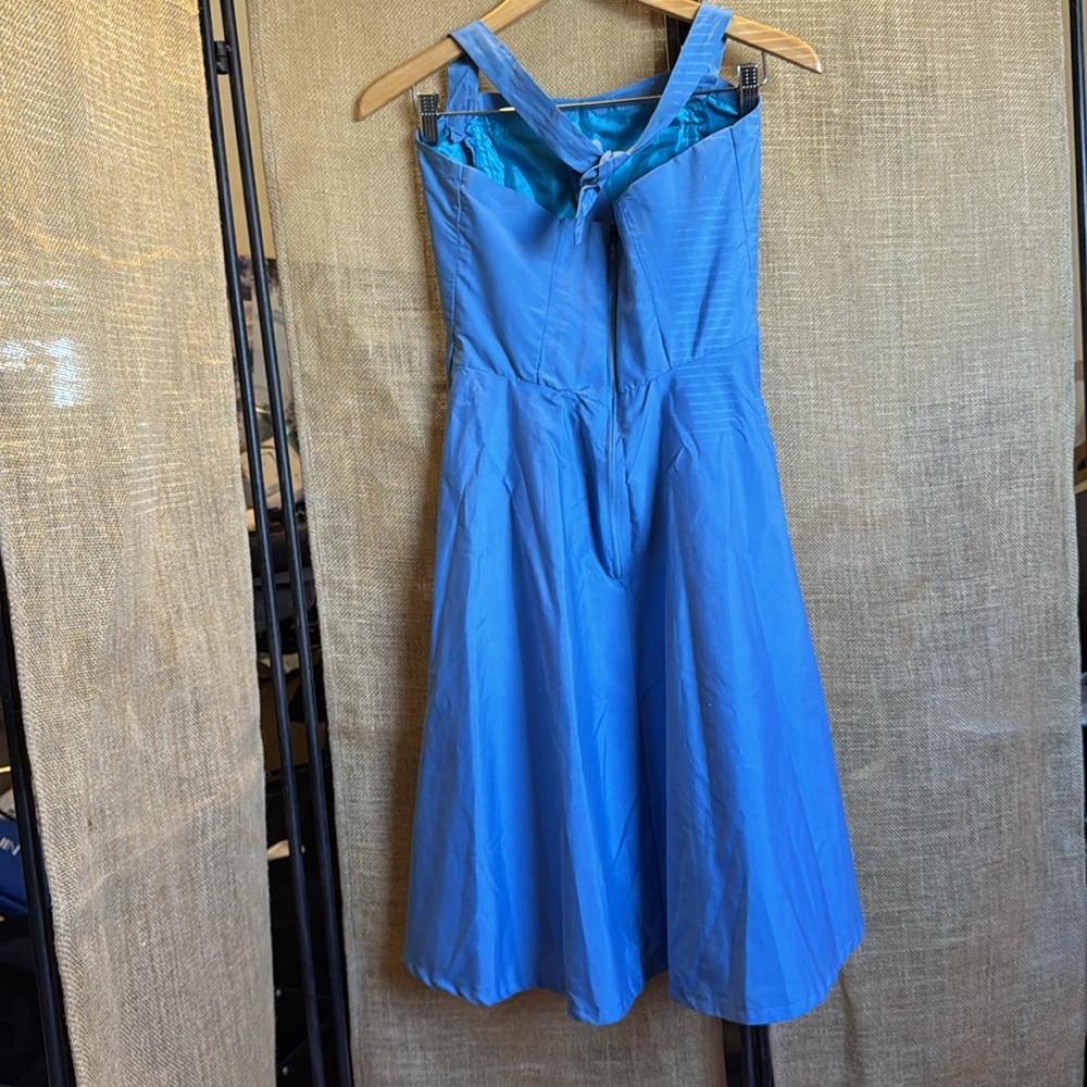 HANDMADE SWING DRESS - Picture 3 of 4
